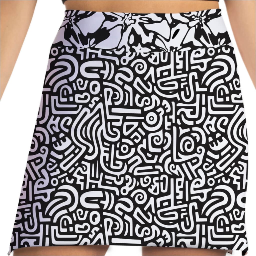 AMAZED BLACK & WHITE SKORT